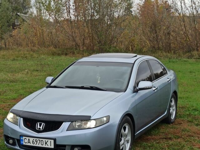 Сірий Хонда Аккорд, об'ємом двигуна 2.4 л та пробігом 300 тис. км за 6000 $, фото 1 на Automoto.ua