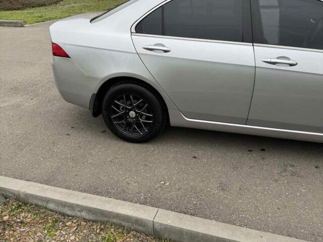 Серый Хонда Аккорд, объемом двигателя 2 л и пробегом 255 тыс. км за 6500 $, фото 6 на Automoto.ua