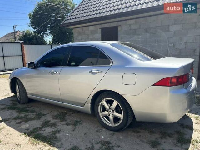 Серый Хонда Аккорд, объемом двигателя 2 л и пробегом 283 тыс. км за 6000 $, фото 4 на Automoto.ua