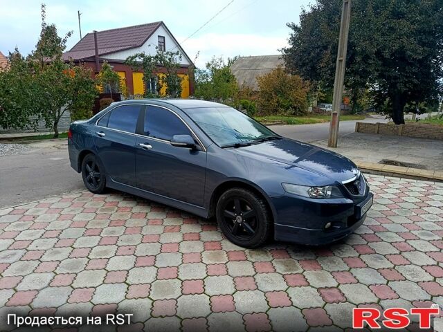 Серый Хонда Аккорд, объемом двигателя 2.4 л и пробегом 239 тыс. км за 7500 $, фото 2 на Automoto.ua