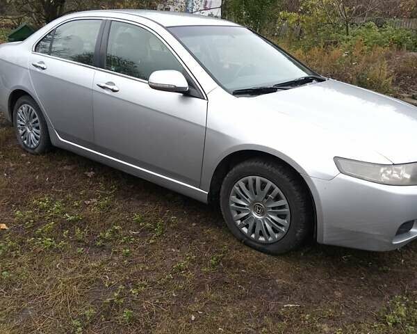 Серый Хонда Аккорд, объемом двигателя 2.2 л и пробегом 284 тыс. км за 4000 $, фото 9 на Automoto.ua