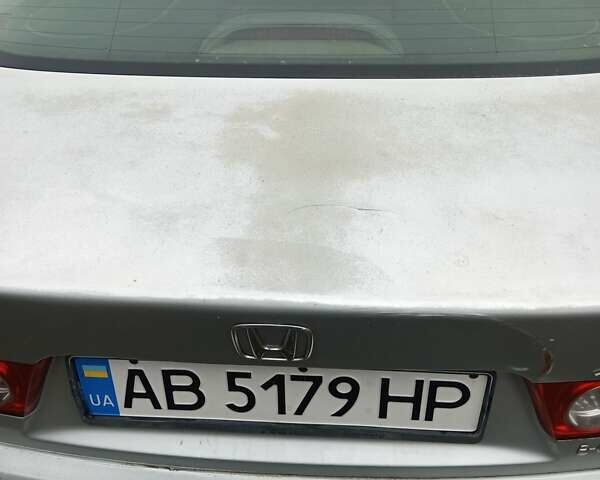 Серый Хонда Аккорд, объемом двигателя 2.2 л и пробегом 284 тыс. км за 4000 $, фото 5 на Automoto.ua