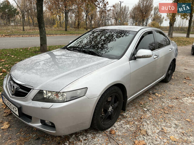 Серый Хонда Аккорд, объемом двигателя 2 л и пробегом 337 тыс. км за 5100 $, фото 1 на Automoto.ua
