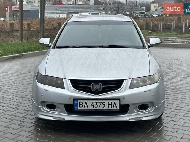 Серый Хонда Аккорд, объемом двигателя 2 л и пробегом 250 тыс. км за 5500 $, фото 1 на Automoto.ua