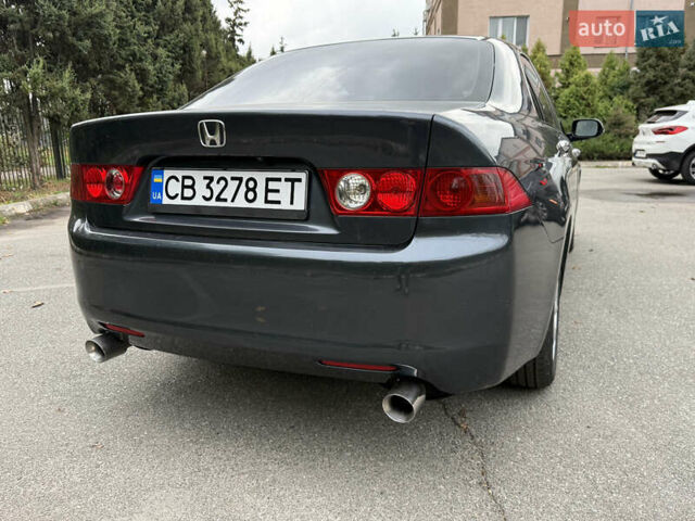 Серый Хонда Аккорд, объемом двигателя 2.4 л и пробегом 352 тыс. км за 5800 $, фото 18 на Automoto.ua