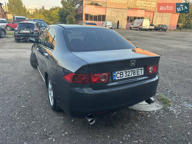 Сірий Хонда Аккорд, об'ємом двигуна 2.35 л та пробігом 352 тис. км за 6800 $, фото 10 на Automoto.ua