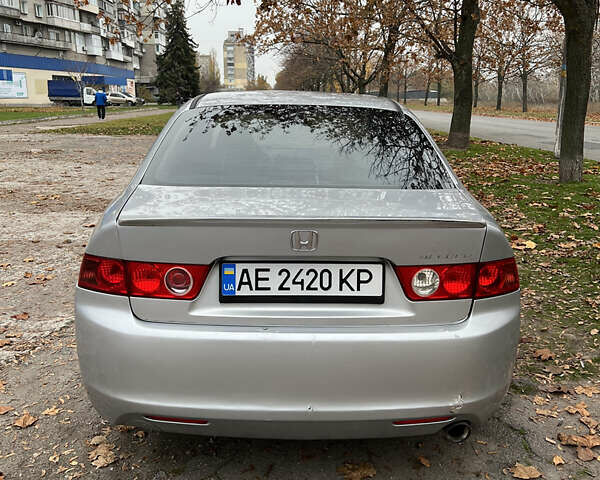 Серый Хонда Аккорд, объемом двигателя 2 л и пробегом 337 тыс. км за 5100 $, фото 5 на Automoto.ua