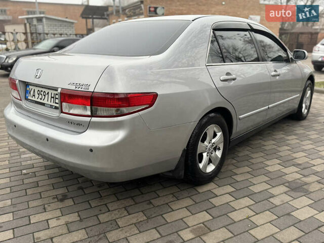 Сірий Хонда Аккорд, об'ємом двигуна 2.35 л та пробігом 281 тис. км за 4900 $, фото 8 на Automoto.ua