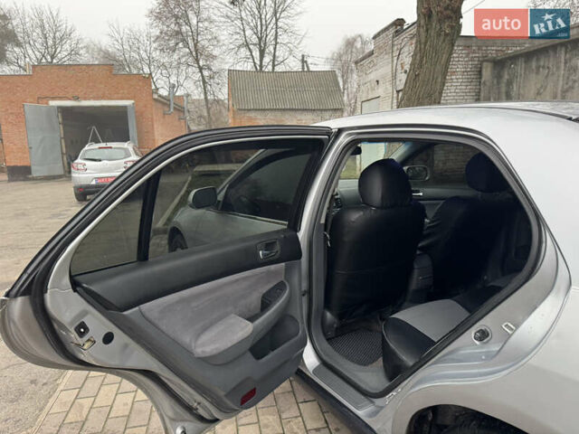 Сірий Хонда Аккорд, об'ємом двигуна 2.35 л та пробігом 281 тис. км за 4900 $, фото 28 на Automoto.ua