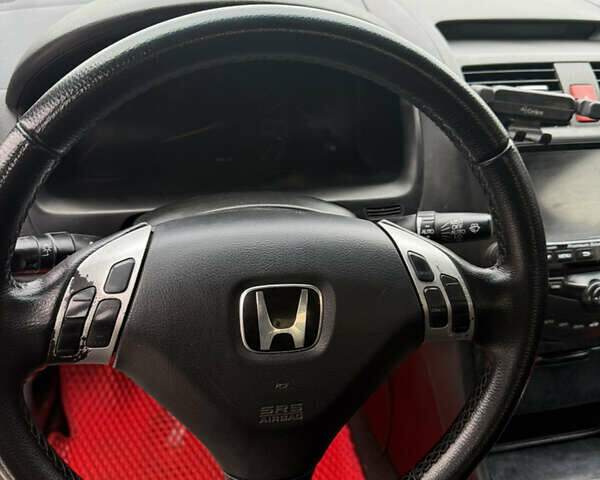 Сірий Хонда Аккорд, об'ємом двигуна 2.2 л та пробігом 350 тис. км за 6998 $, фото 4 на Automoto.ua