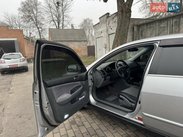 Сірий Хонда Аккорд, об'ємом двигуна 2.35 л та пробігом 281 тис. км за 4900 $, фото 19 на Automoto.ua