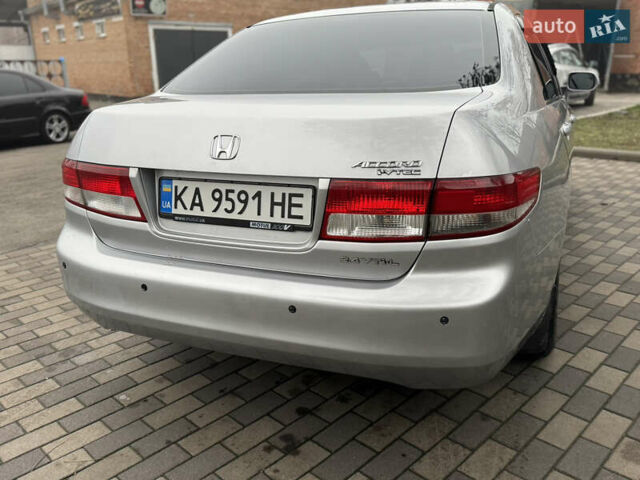 Сірий Хонда Аккорд, об'ємом двигуна 2.35 л та пробігом 281 тис. км за 4900 $, фото 10 на Automoto.ua