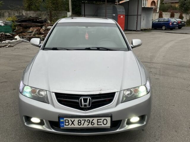 Серый Хонда Аккорд, объемом двигателя 2.4 л и пробегом 276 тыс. км за 5199 $, фото 1 на Automoto.ua