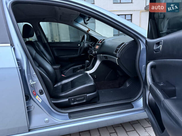 Серый Хонда Аккорд, объемом двигателя 2.4 л и пробегом 149 тыс. км за 7000 $, фото 37 на Automoto.ua