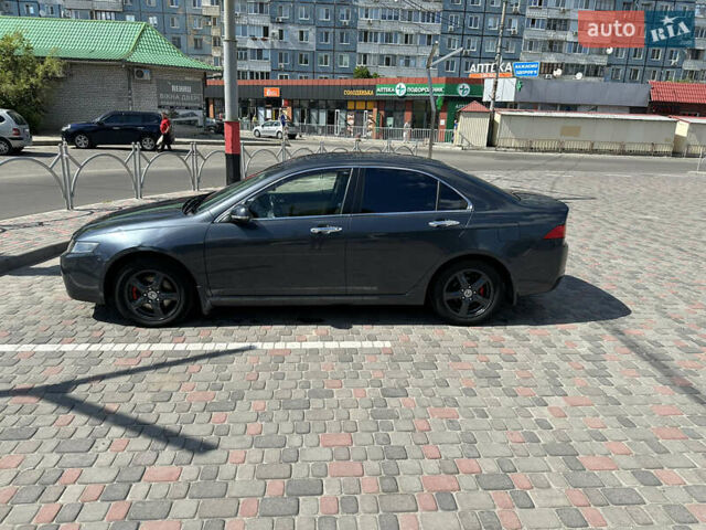 Серый Хонда Аккорд, объемом двигателя 2.2 л и пробегом 369 тыс. км за 6000 $, фото 11 на Automoto.ua