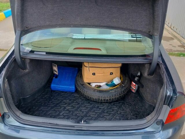 Серый Хонда Аккорд, объемом двигателя 2 л и пробегом 261 тыс. км за 6500 $, фото 3 на Automoto.ua