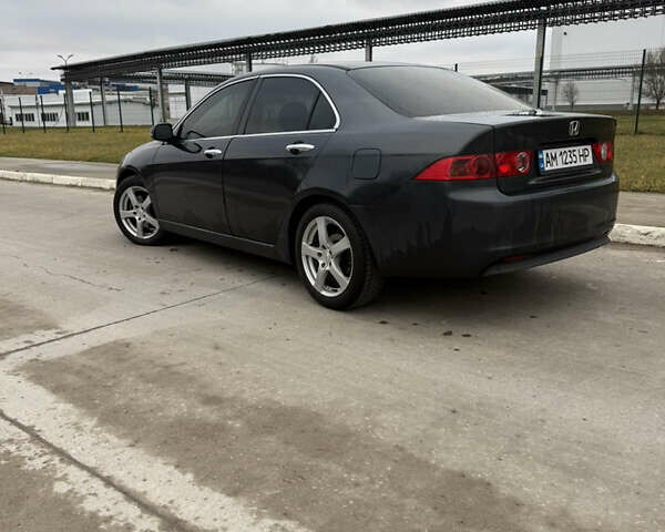 Сірий Хонда Аккорд, об'ємом двигуна 2.2 л та пробігом 350 тис. км за 6998 $, фото 1 на Automoto.ua