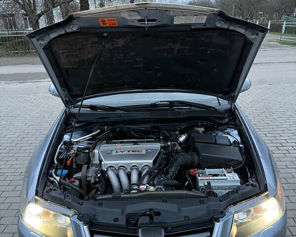 Серый Хонда Аккорд, объемом двигателя 2.4 л и пробегом 149 тыс. км за 7000 $, фото 72 на Automoto.ua