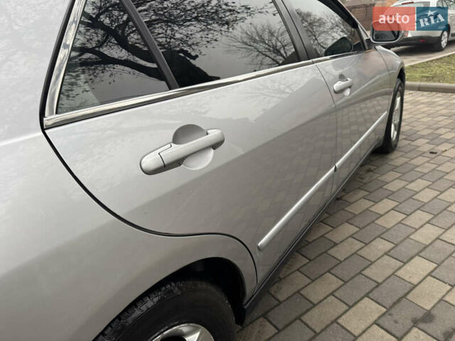 Сірий Хонда Аккорд, об'ємом двигуна 2.35 л та пробігом 281 тис. км за 4900 $, фото 16 на Automoto.ua