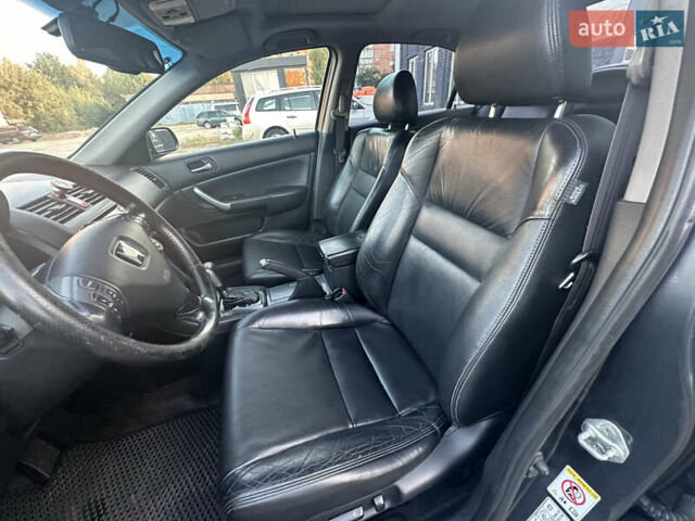Сірий Хонда Аккорд, об'ємом двигуна 2.35 л та пробігом 352 тис. км за 6800 $, фото 33 на Automoto.ua