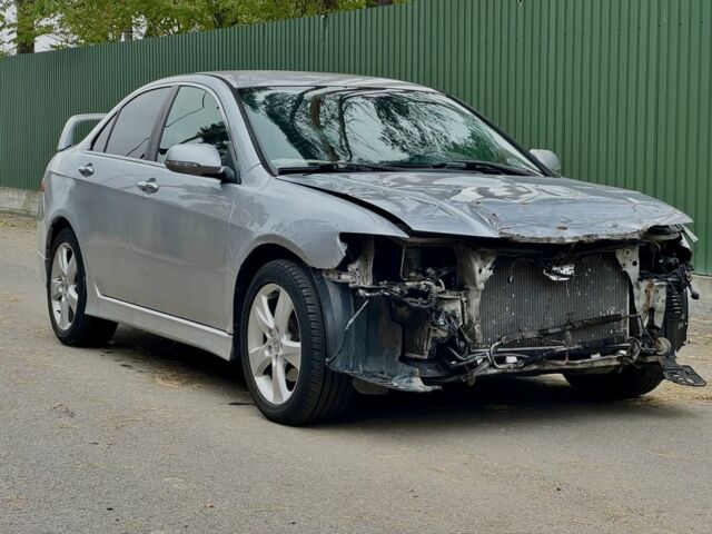 Серый Хонда Аккорд, объемом двигателя 2.4 л и пробегом 270 тыс. км за 3000 $, фото 15 на Automoto.ua