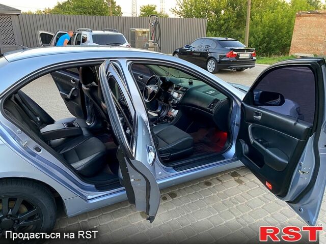 Серый Хонда Аккорд, объемом двигателя 2.2 л и пробегом 400 тыс. км за 5500 $, фото 6 на Automoto.ua