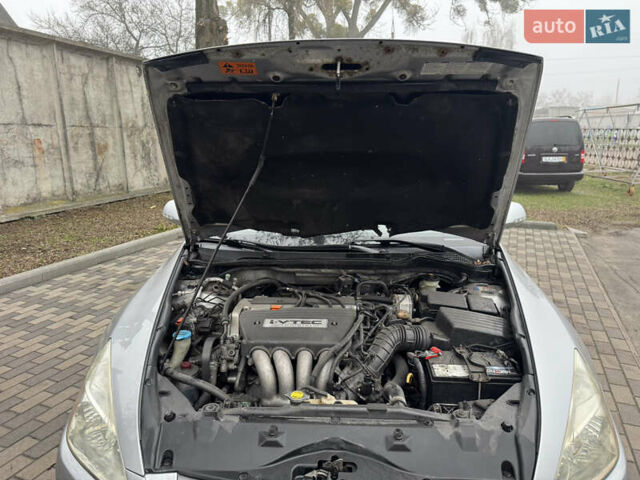 Сірий Хонда Аккорд, об'ємом двигуна 2.35 л та пробігом 281 тис. км за 4900 $, фото 30 на Automoto.ua