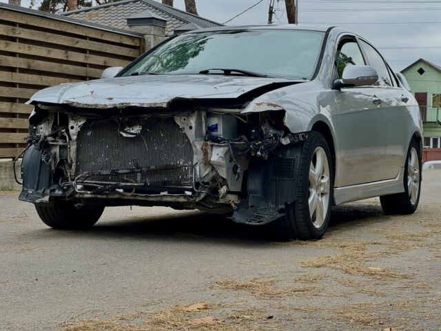 Серый Хонда Аккорд, объемом двигателя 2.4 л и пробегом 270 тыс. км за 3000 $, фото 16 на Automoto.ua