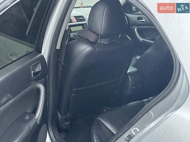 Серый Хонда Аккорд, объемом двигателя 2 л и пробегом 250 тыс. км за 5500 $, фото 6 на Automoto.ua