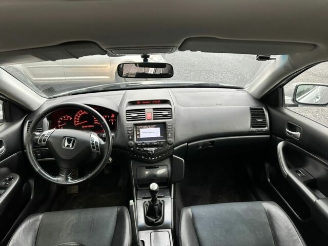 Сірий Хонда Аккорд, об'ємом двигуна 2.2 л та пробігом 270 тис. км за 2333 $, фото 4 на Automoto.ua