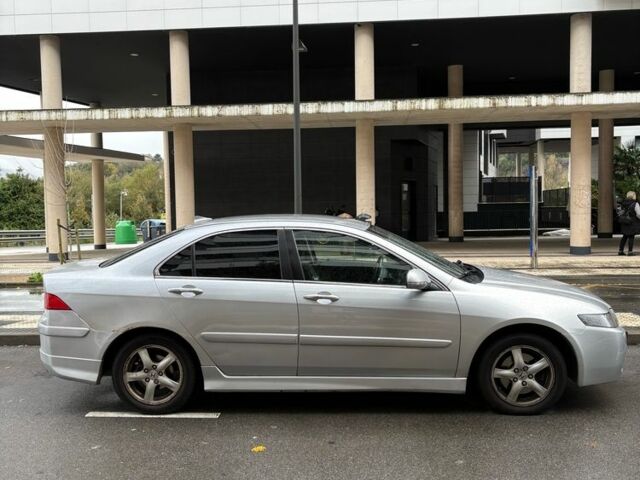 Серый Хонда Аккорд, объемом двигателя 2 л и пробегом 300 тыс. км за 5100 $, фото 2 на Automoto.ua