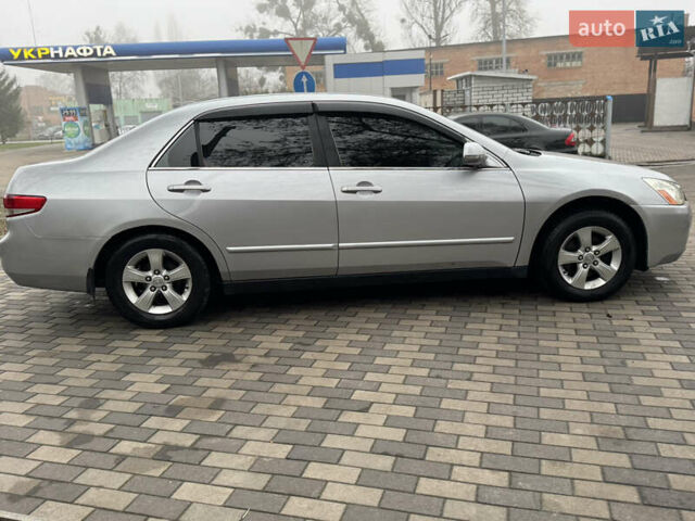 Сірий Хонда Аккорд, об'ємом двигуна 2.35 л та пробігом 281 тис. км за 4900 $, фото 5 на Automoto.ua