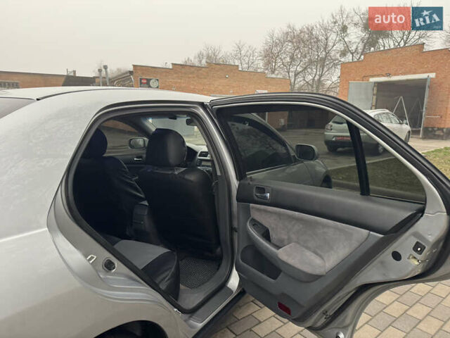 Сірий Хонда Аккорд, об'ємом двигуна 2.35 л та пробігом 281 тис. км за 4900 $, фото 25 на Automoto.ua