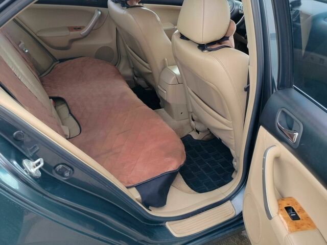 Серый Хонда Аккорд, объемом двигателя 2 л и пробегом 261 тыс. км за 6500 $, фото 8 на Automoto.ua