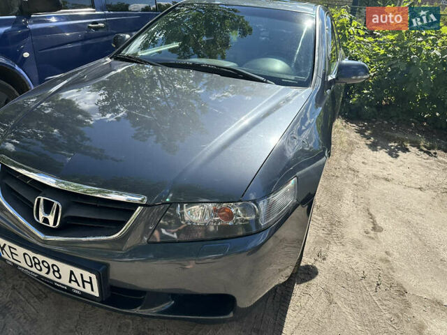 Серый Хонда Аккорд, объемом двигателя 2.2 л и пробегом 369 тыс. км за 6000 $, фото 23 на Automoto.ua