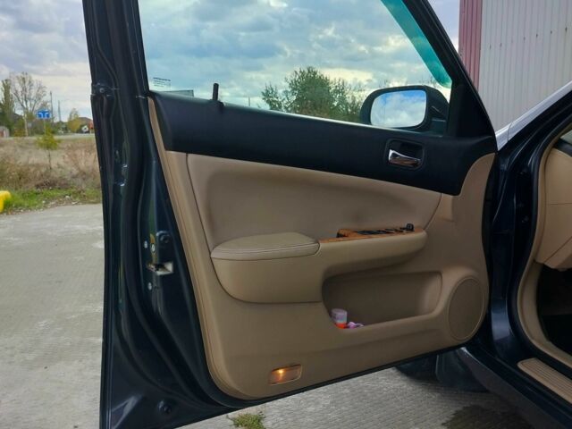 Серый Хонда Аккорд, объемом двигателя 2 л и пробегом 261 тыс. км за 6500 $, фото 6 на Automoto.ua