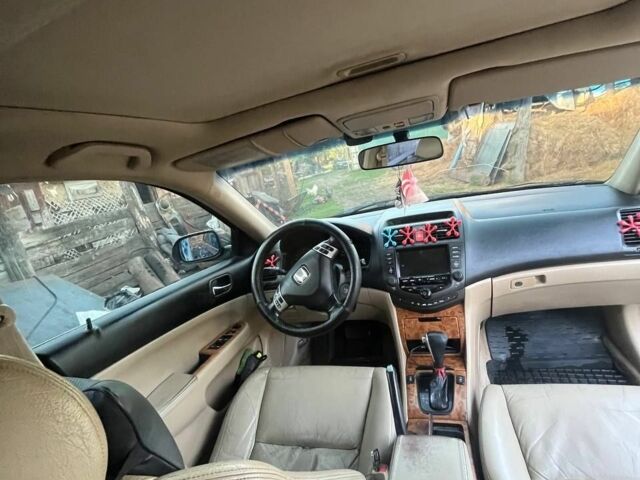 Сірий Хонда Аккорд, об'ємом двигуна 2.4 л та пробігом 388 тис. км за 4400 $, фото 4 на Automoto.ua