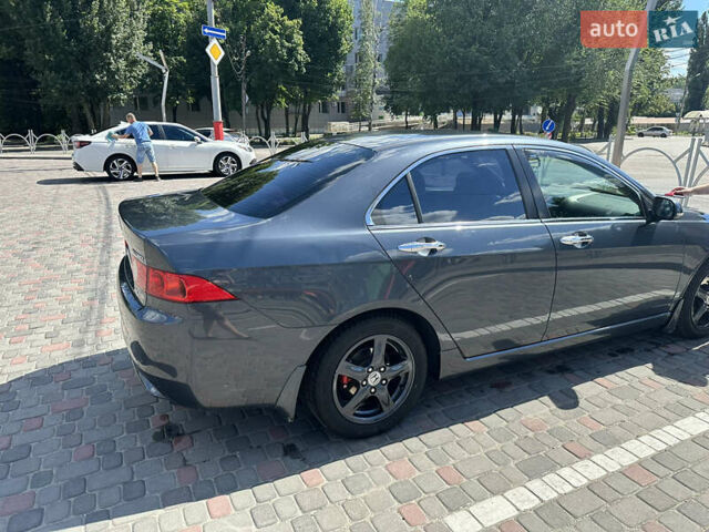 Серый Хонда Аккорд, объемом двигателя 2.2 л и пробегом 369 тыс. км за 6000 $, фото 9 на Automoto.ua