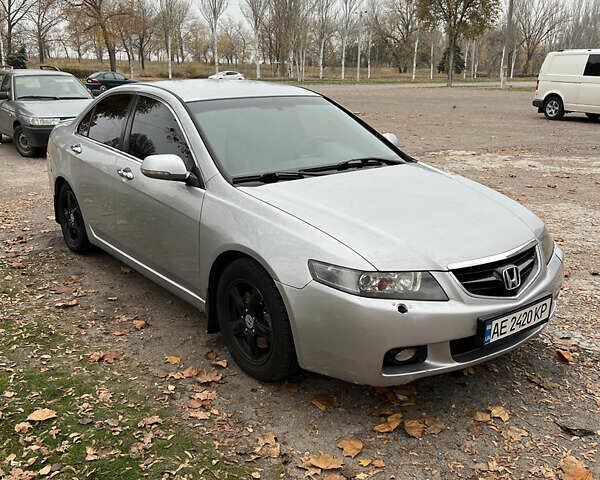 Серый Хонда Аккорд, объемом двигателя 2 л и пробегом 337 тыс. км за 5100 $, фото 3 на Automoto.ua