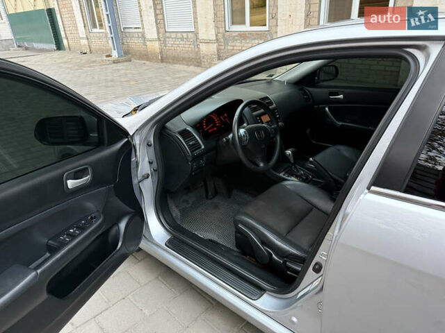 Серый Хонда Аккорд, объемом двигателя 2 л и пробегом 370 тыс. км за 4799 $, фото 8 на Automoto.ua