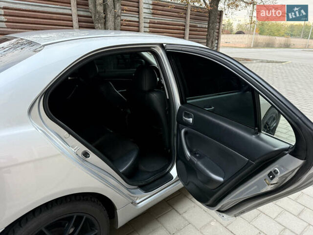 Серый Хонда Аккорд, объемом двигателя 2 л и пробегом 370 тыс. км за 4799 $, фото 5 на Automoto.ua