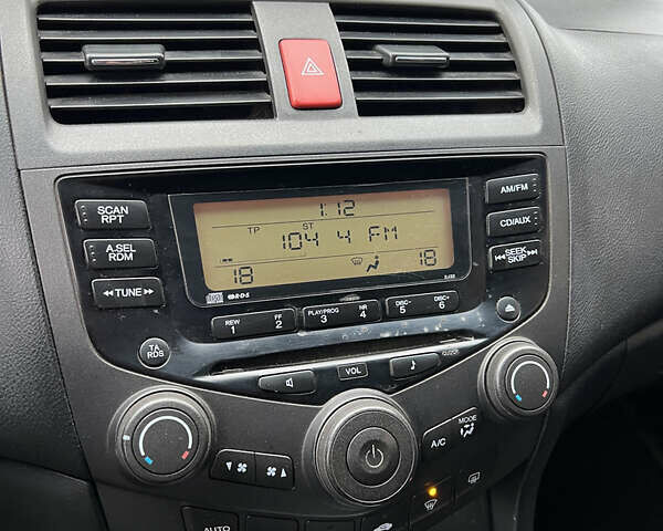 Серый Хонда Аккорд, объемом двигателя 2 л и пробегом 337 тыс. км за 5100 $, фото 23 на Automoto.ua