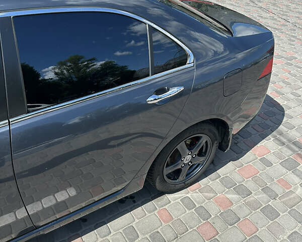 Серый Хонда Аккорд, объемом двигателя 2.2 л и пробегом 369 тыс. км за 6000 $, фото 8 на Automoto.ua