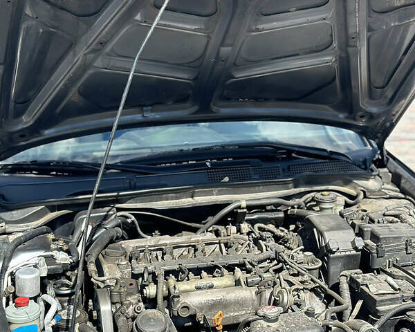 Серый Хонда Аккорд, объемом двигателя 2.2 л и пробегом 369 тыс. км за 6000 $, фото 17 на Automoto.ua