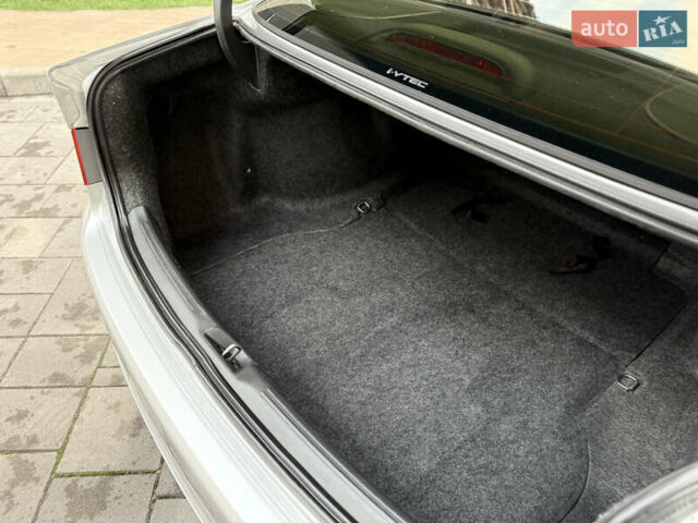 Серый Хонда Аккорд, объемом двигателя 2.4 л и пробегом 156 тыс. км за 9800 $, фото 63 на Automoto.ua