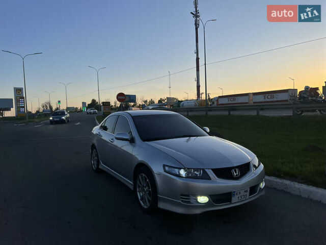 Серый Хонда Аккорд, объемом двигателя 2.35 л и пробегом 375 тыс. км за 7700 $, фото 7 на Automoto.ua