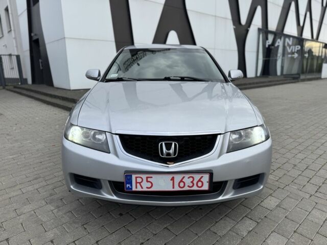 Серый Хонда Аккорд, объемом двигателя 2.2 л и пробегом 285 тыс. км за 2800 $, фото 2 на Automoto.ua