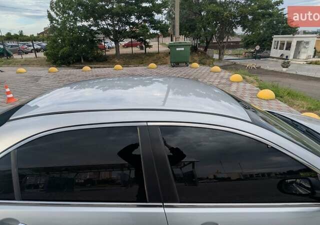 Серый Хонда Аккорд, объемом двигателя 2 л и пробегом 183 тыс. км за 6500 $, фото 4 на Automoto.ua