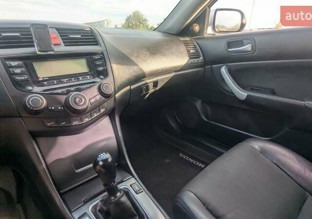 Серый Хонда Аккорд, объемом двигателя 2 л и пробегом 183 тыс. км за 6500 $, фото 15 на Automoto.ua