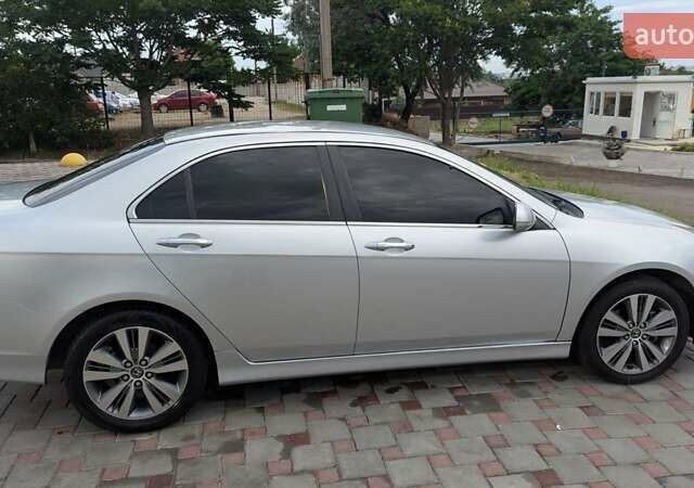 Серый Хонда Аккорд, объемом двигателя 2 л и пробегом 183 тыс. км за 6500 $, фото 7 на Automoto.ua